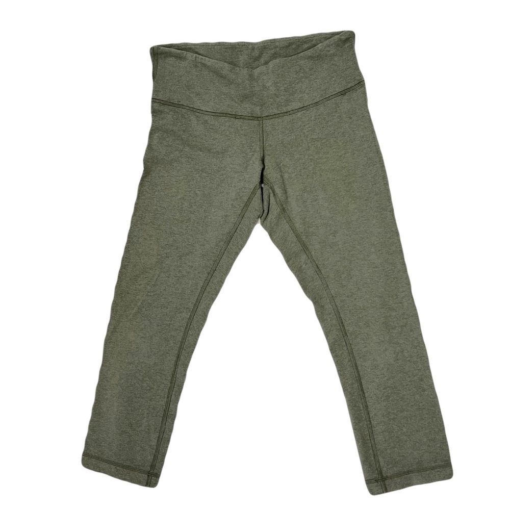 Lululemon Womens Green Cropped Leggings size 8 Pull On Fitted Athletic
